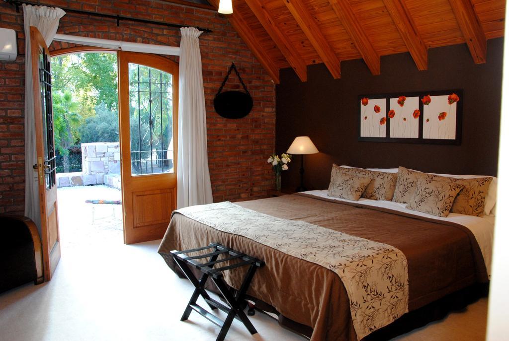 Suter Petit Hotel San Rafael  Luaran gambar