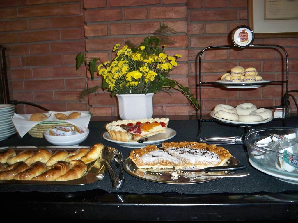 Suter Petit Hotel San Rafael  Luaran gambar