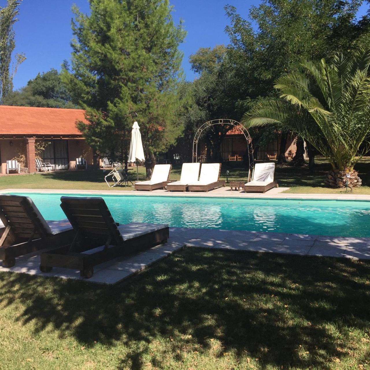 Suter Petit Hotel San Rafael  Luaran gambar