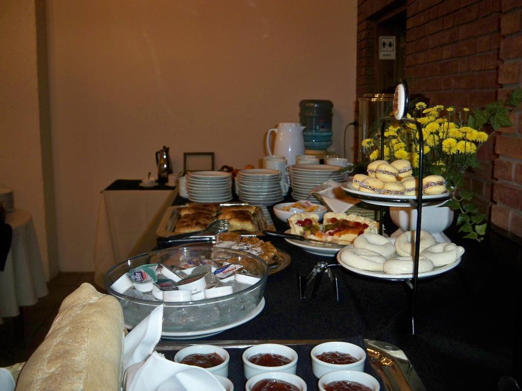 Suter Petit Hotel San Rafael  Luaran gambar