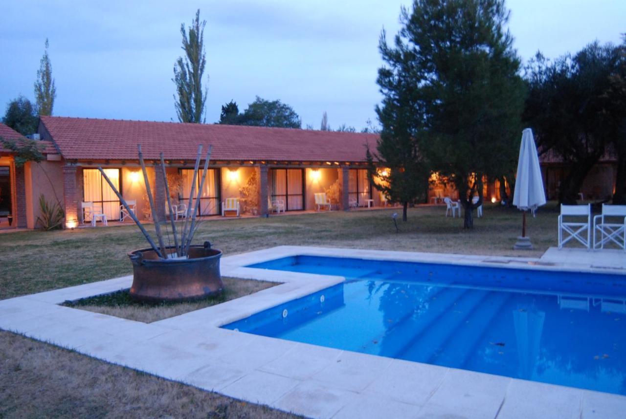 Suter Petit Hotel San Rafael  Luaran gambar